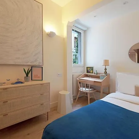 Elegant Studio Avenue Montaigne *